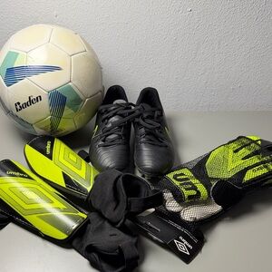 Umbro Black Neon Green Soccer Set, gloves ball, shin guards, Nike Cleats size 2